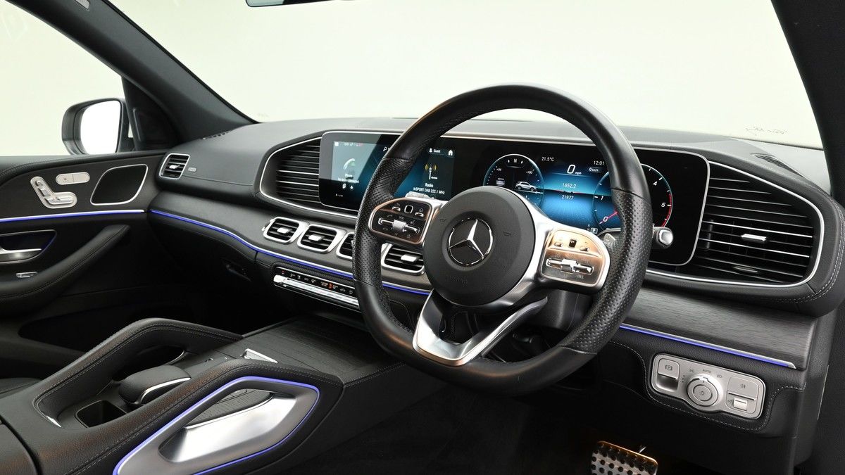 Mercedes-Benz GLE Image 3