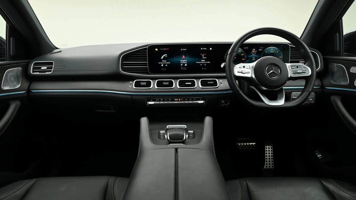 Mercedes-Benz GLE Image 14