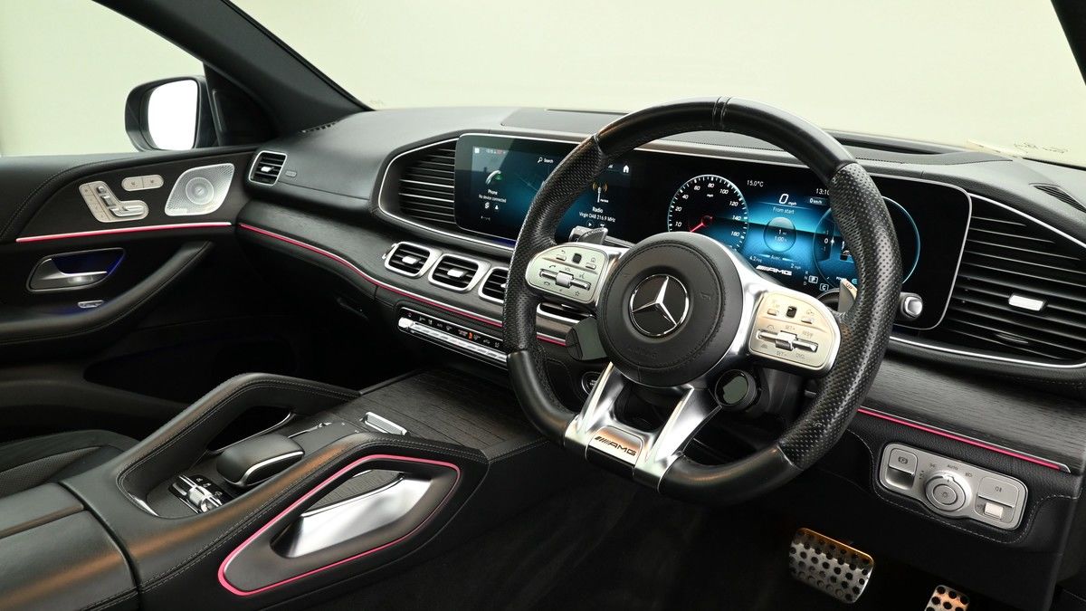 Mercedes-Benz GLE Image 3