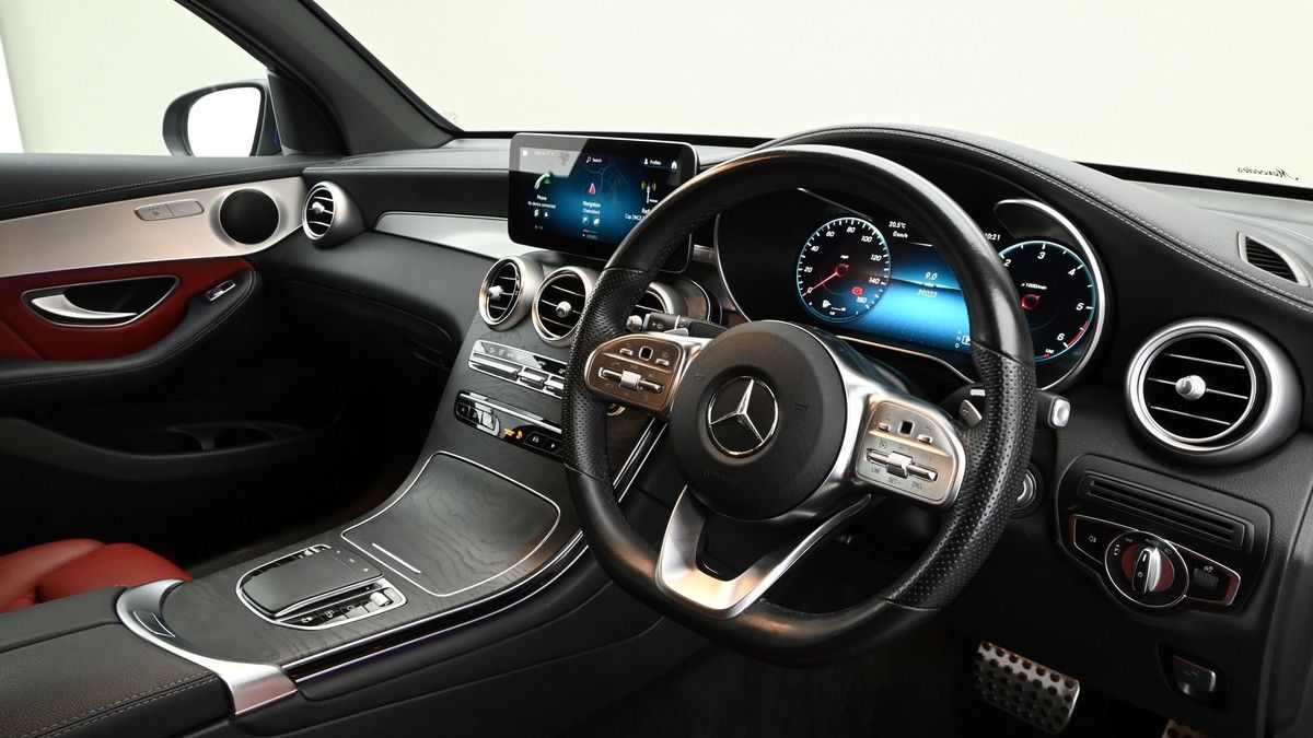 Mercedes-Benz GLC Class Image 3