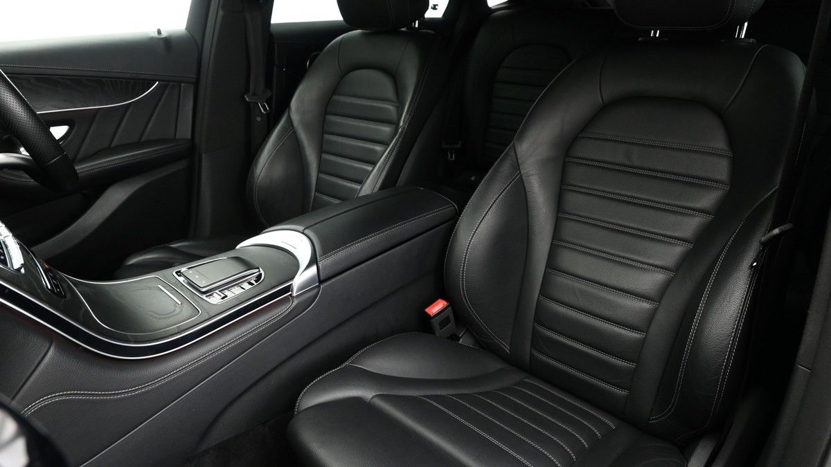 Mercedes-Benz GLC Image 4