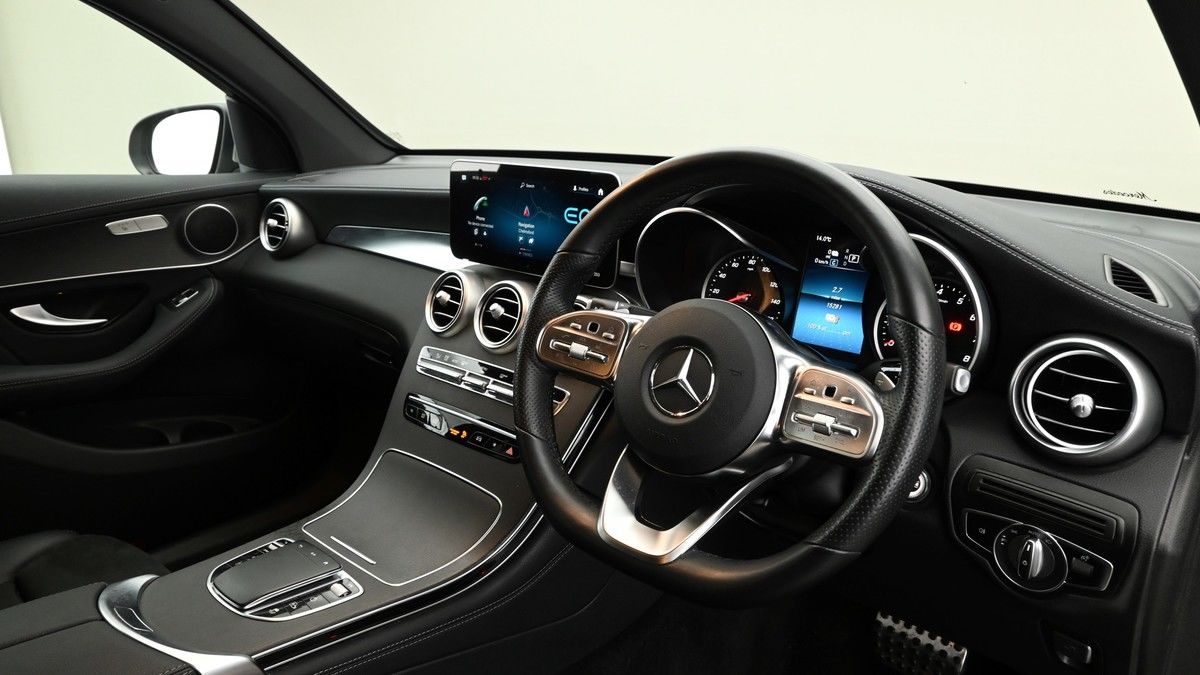 Mercedes-Benz GLC Image 3