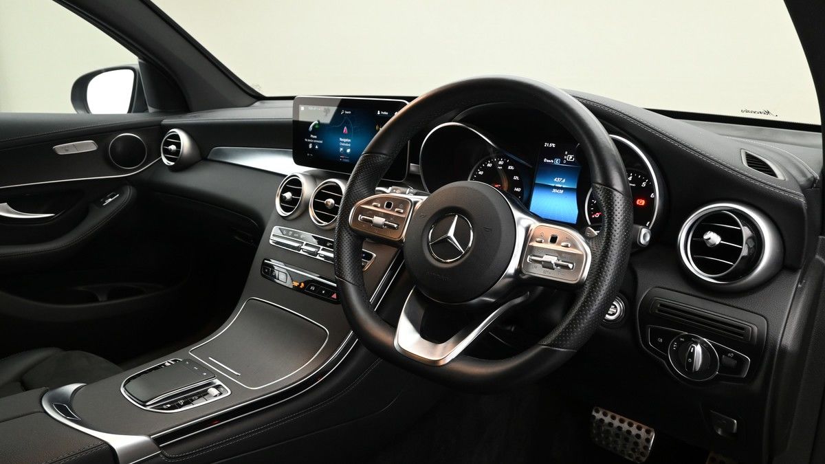 Mercedes-Benz GLC Image 3