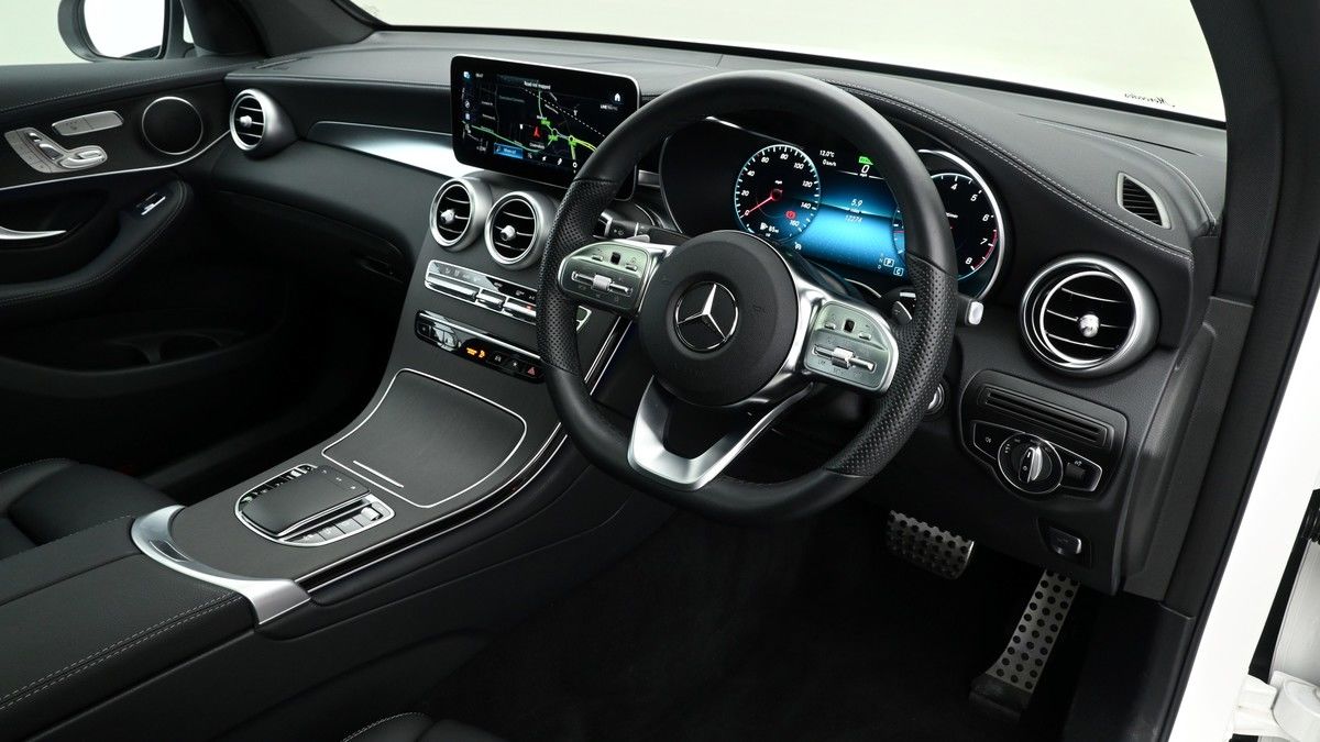 Mercedes-Benz GLC Image 3