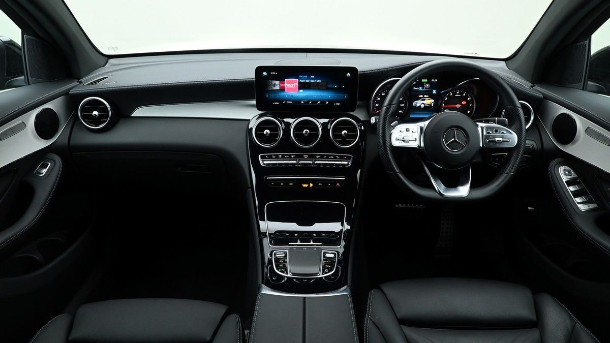 Mercedes-Benz GLC Image 14