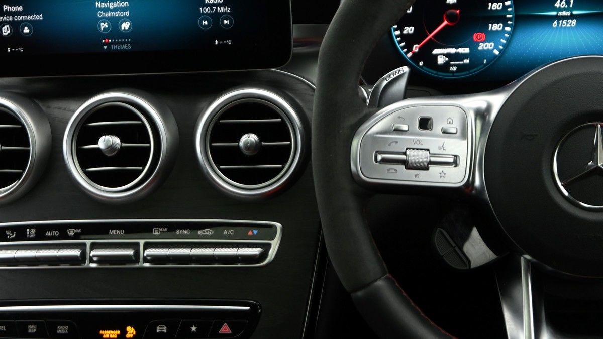 Mercedes-Benz GLC Image 15