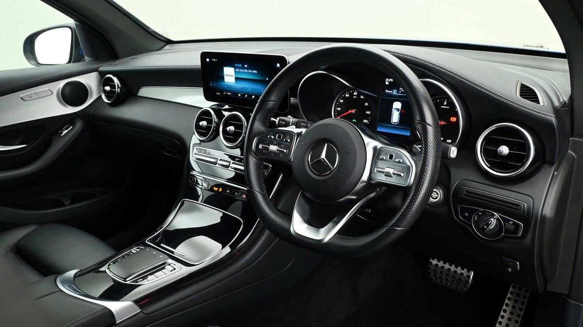 Mercedes-Benz GLC Image 3