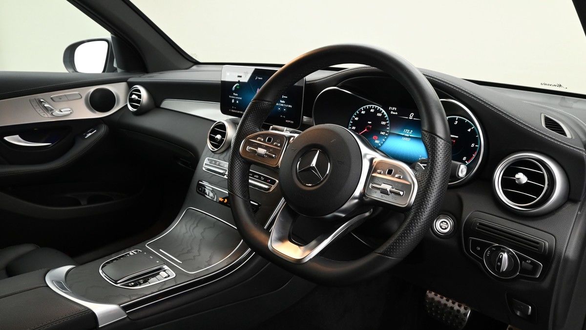 More views of Mercedes-Benz GLC