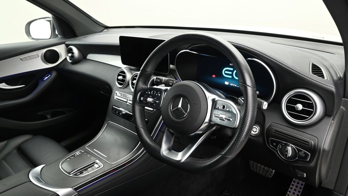 Mercedes-Benz GLC Image 3