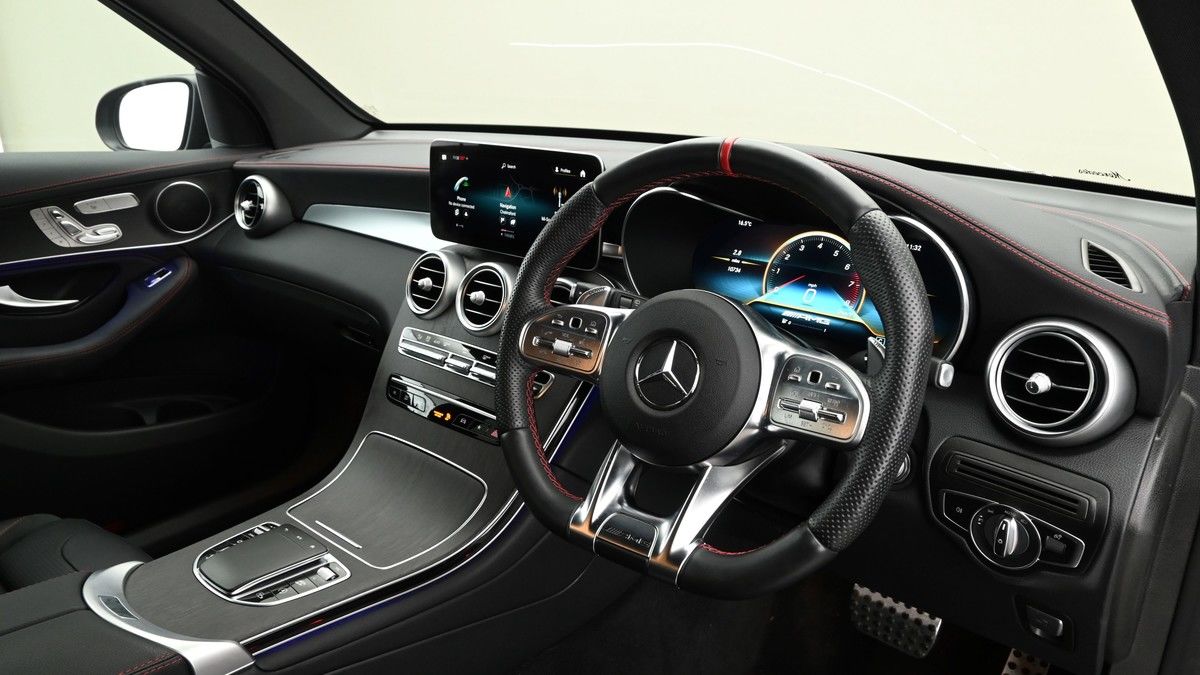 Mercedes-Benz GLC Image 3