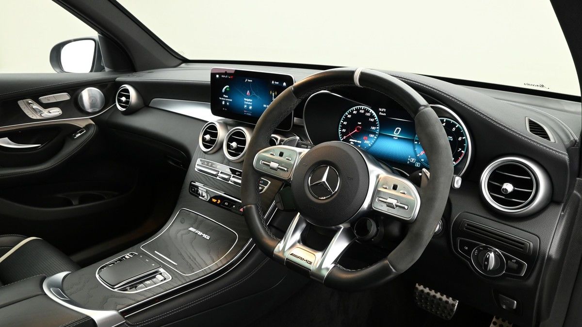 Mercedes-Benz GLC Image 3