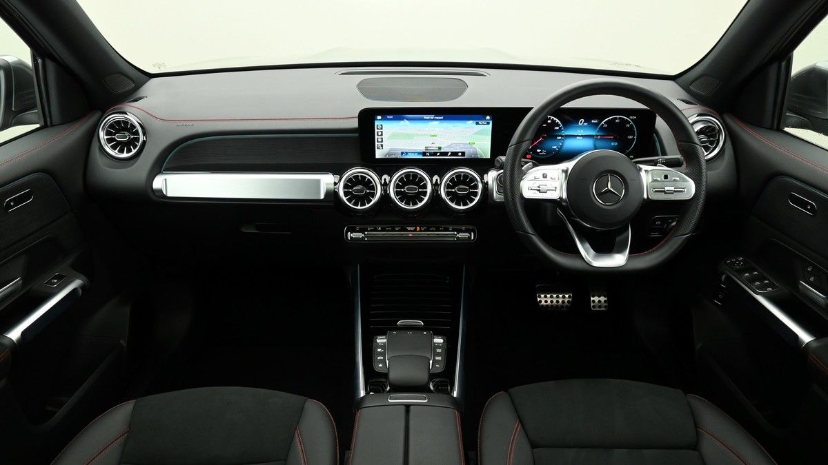 Mercedes-Benz EQB Image 14