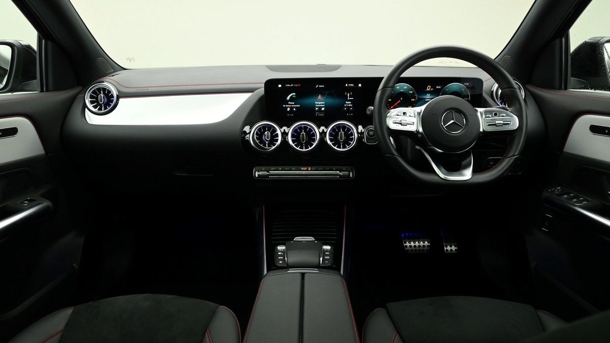 More views of Mercedes-Benz EQA