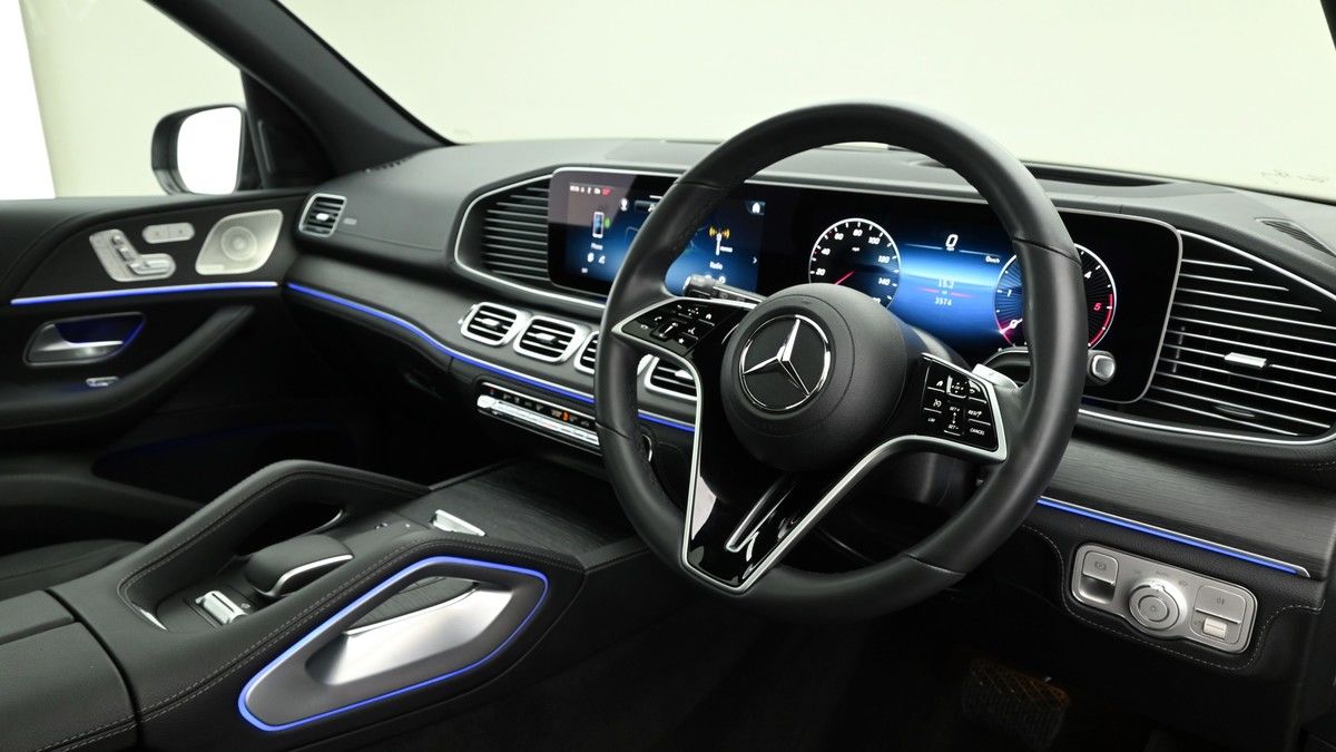 Mercedes-Benz GLE Image 3