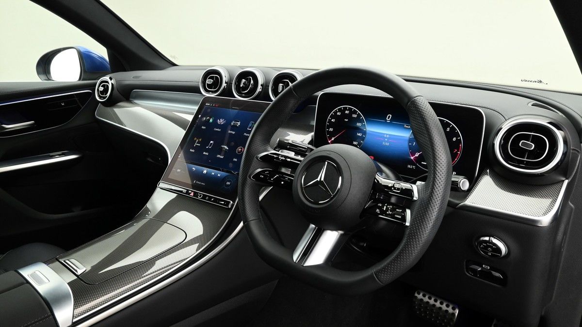 Mercedes-Benz GLC Image 3