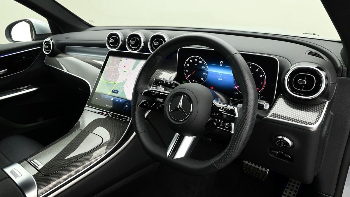 Mercedes-Benz GLC Image 3