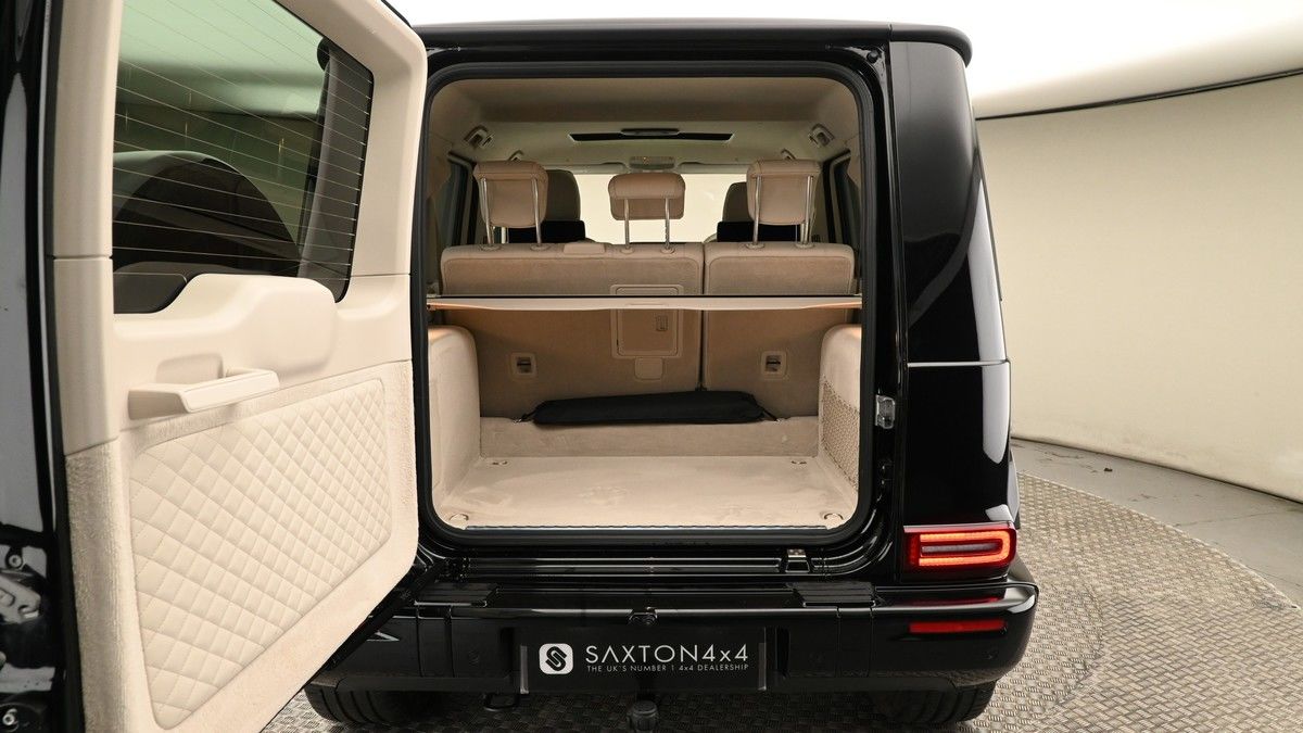 Mercedes-Benz G Class Image 11