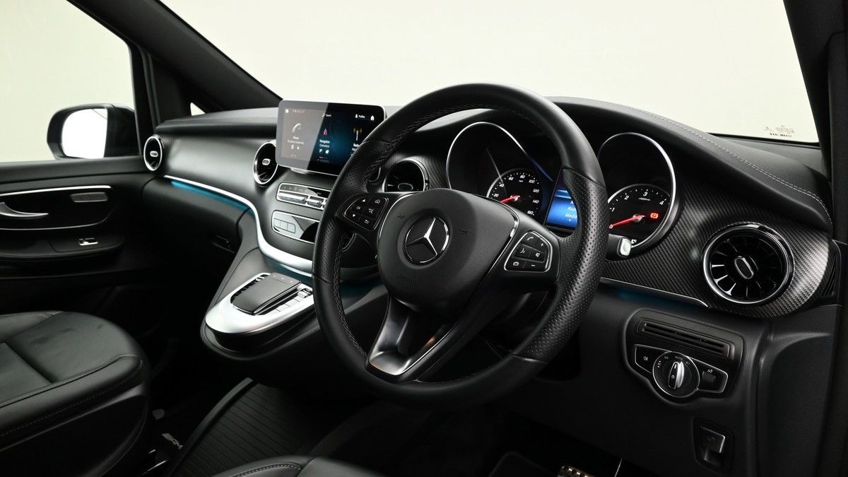 Mercedes-Benz V Class Image 3