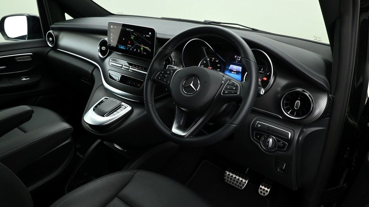 Mercedes-Benz V Class Image 2