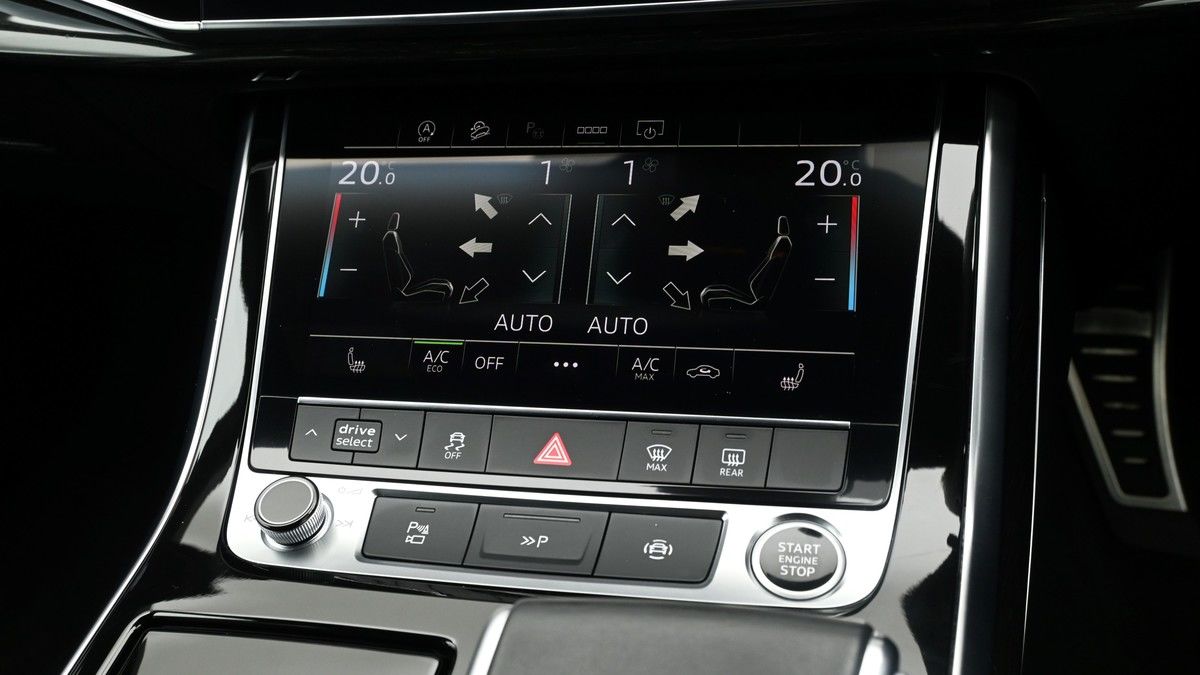 Audi Q7 Image 12