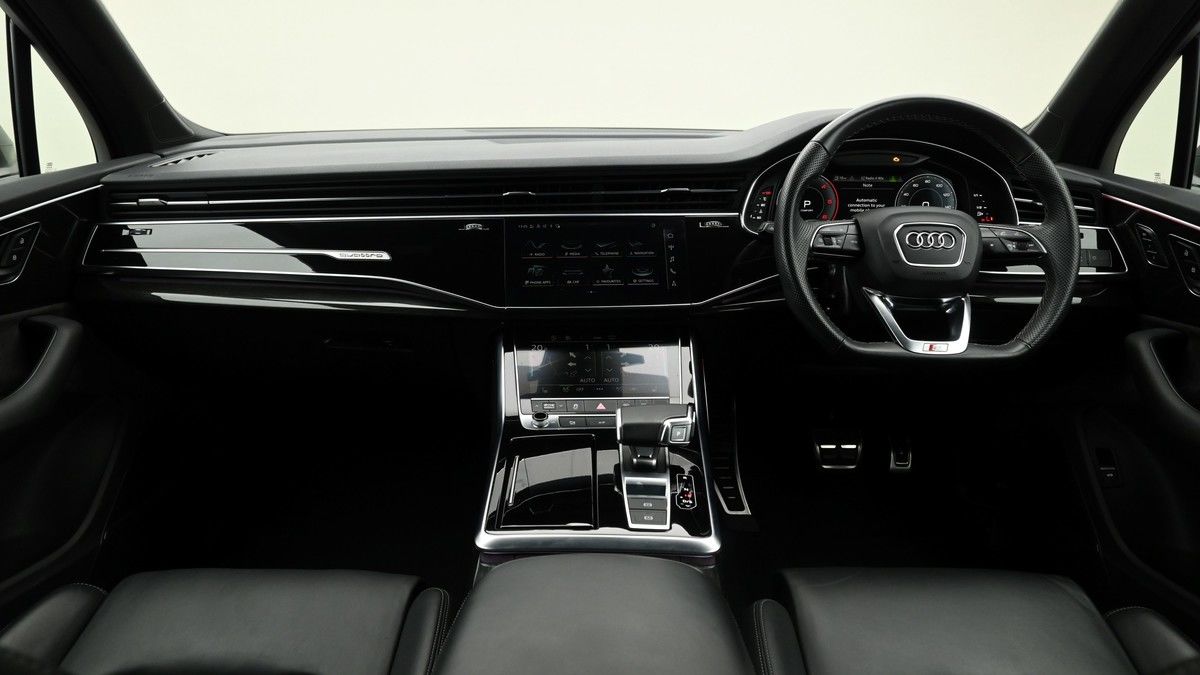 Audi Q7 Image 14