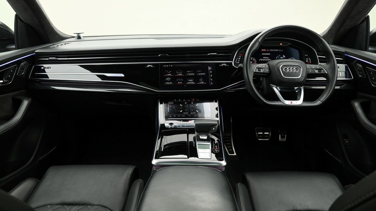 Audi Q8 Image 14