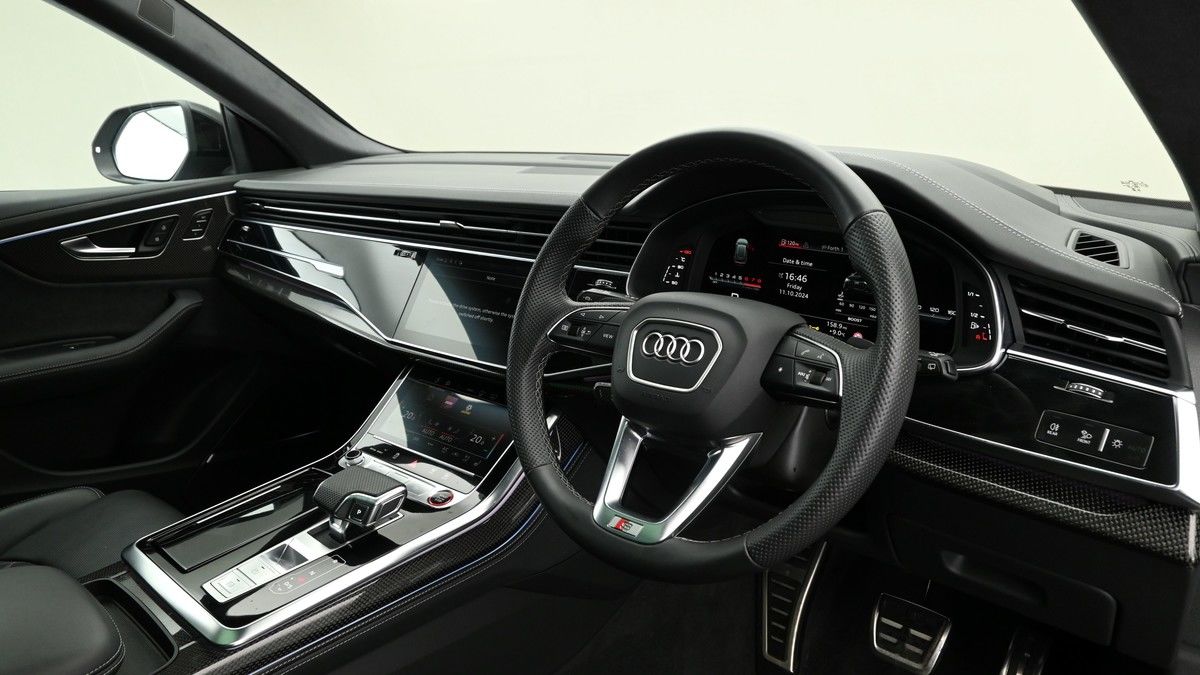 Audi SQ8 Image 3