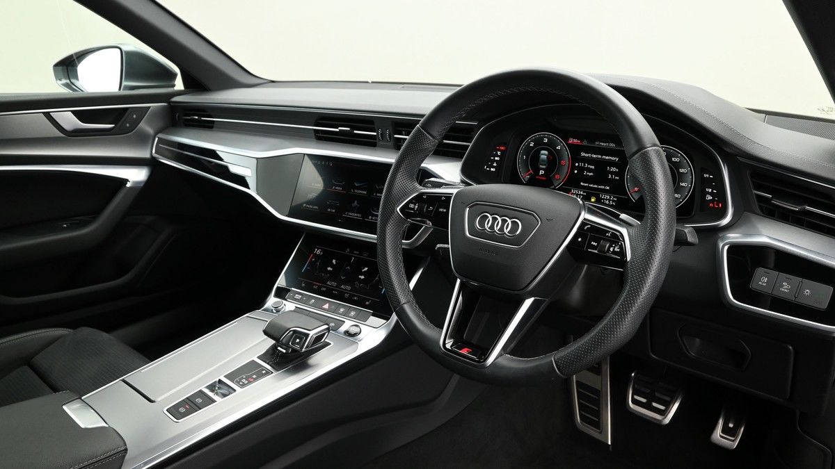 Audi A6 Saloon Image 3