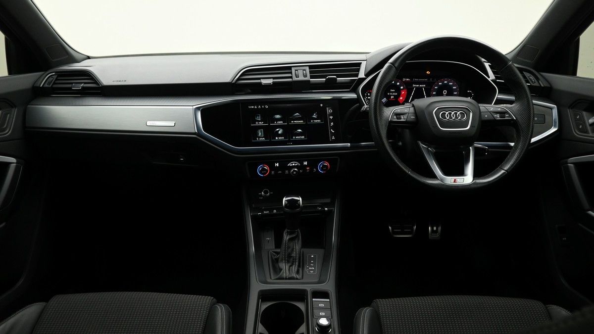 More views of Audi Q3