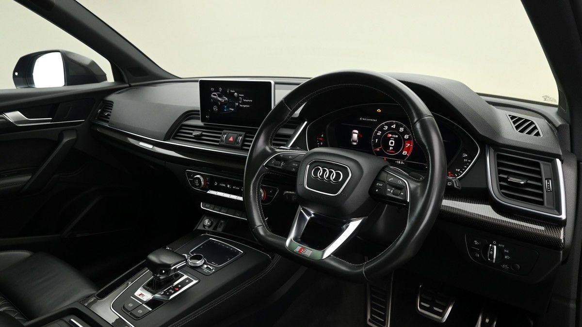 More views of Audi SQ5