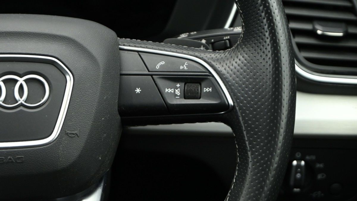 Audi Q5 Image 16