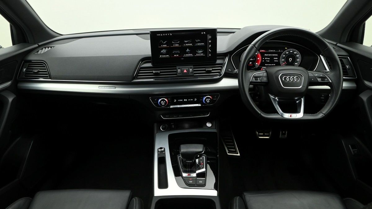 Audi SQ5 Image 14