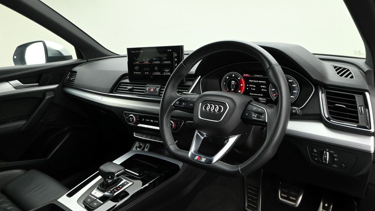 Audi SQ5 Image 3