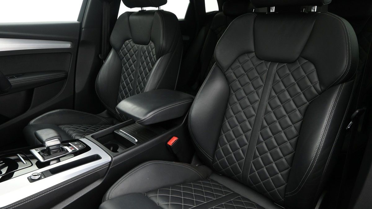 Audi SQ5 Image 4