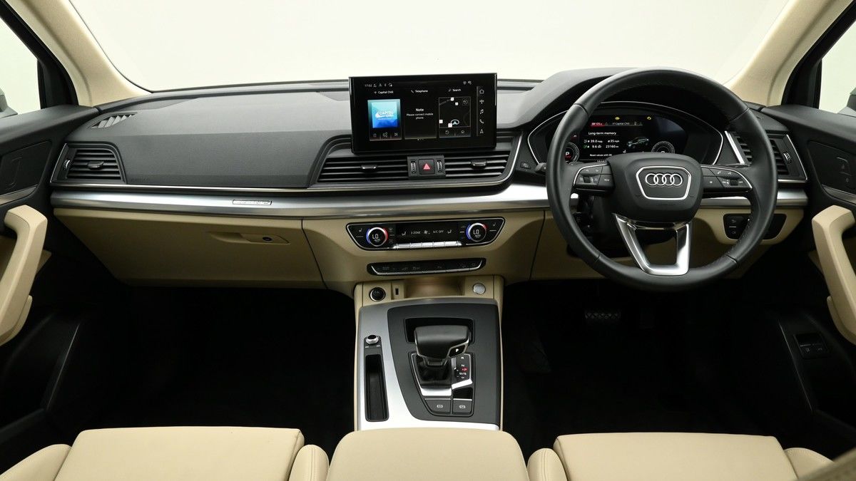 More views of Audi Q5