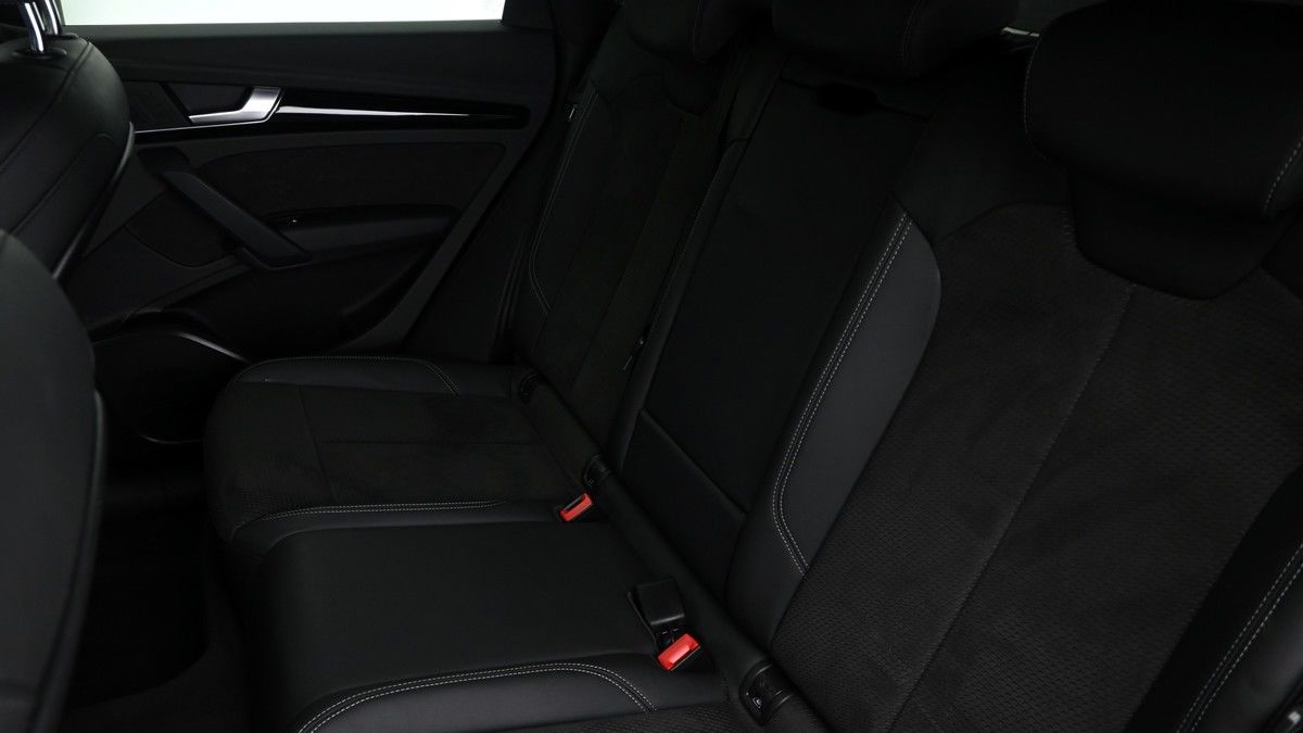 Audi Q5 Image 5