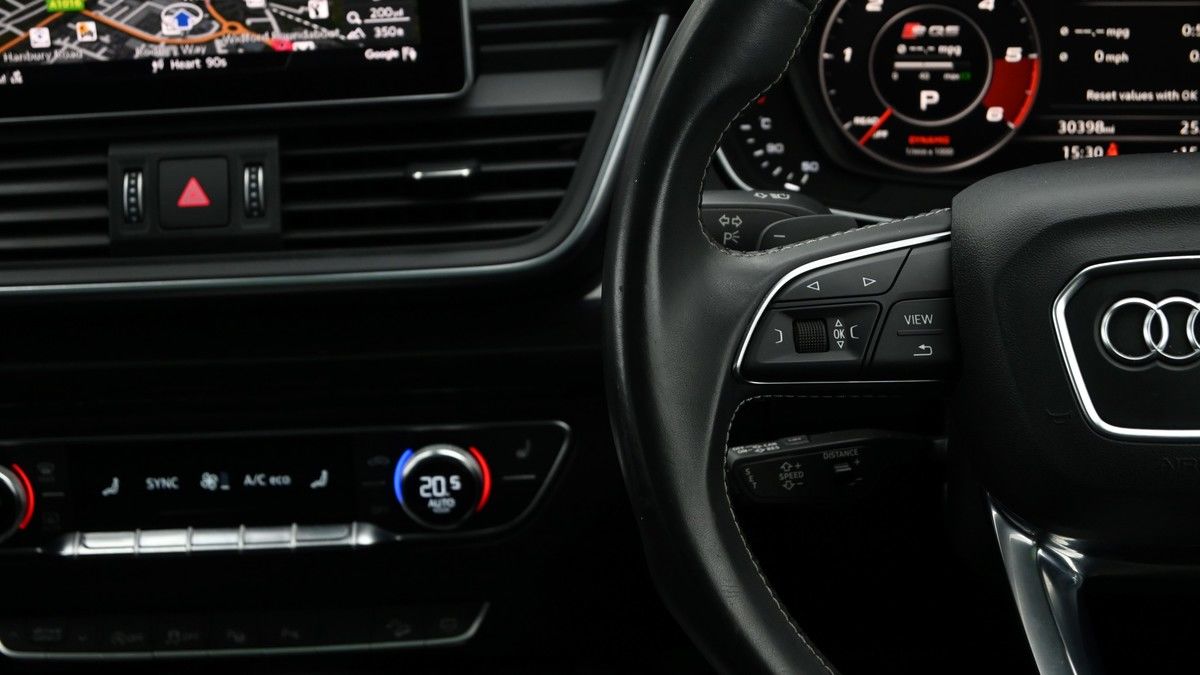 Audi SQ5 Image 15