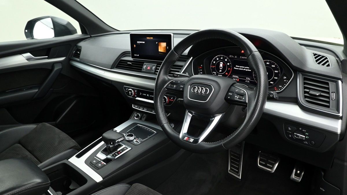 Audi Q5 Image 3