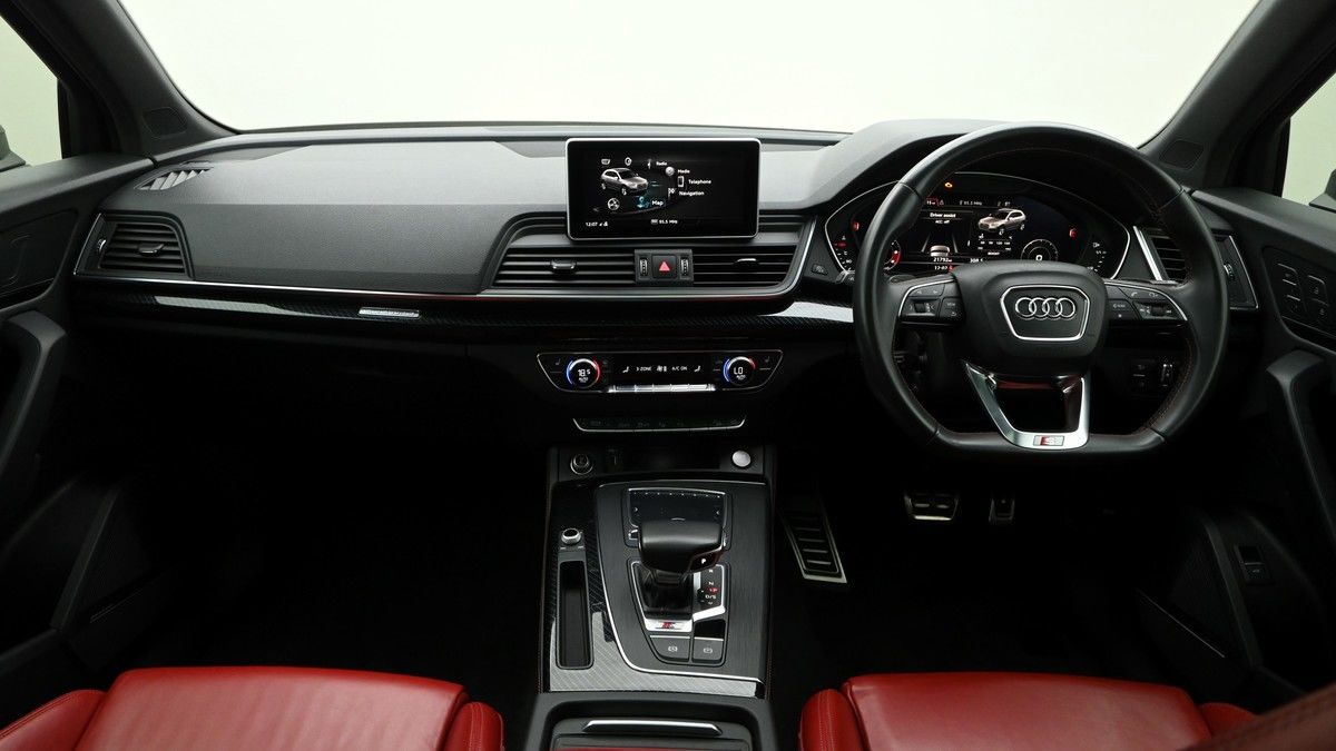 More views of Audi SQ5