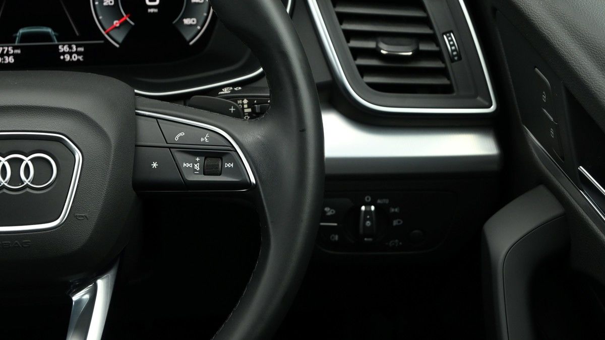 Audi Q5 Image 16