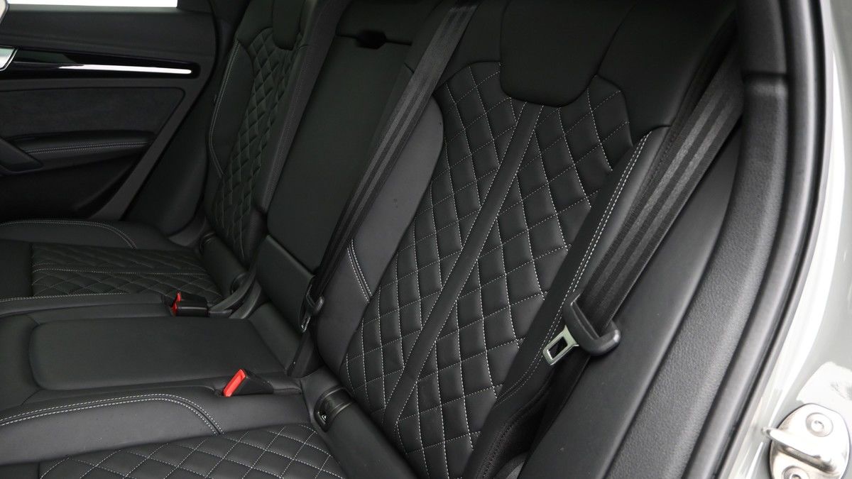 Audi Q5 Image 5