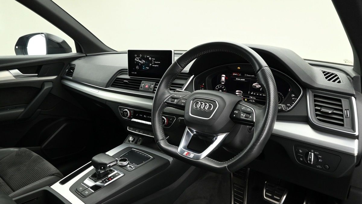 Audi Q5 Image 3