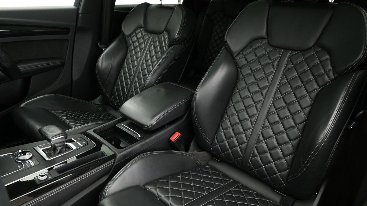 Audi Q5 Image 4