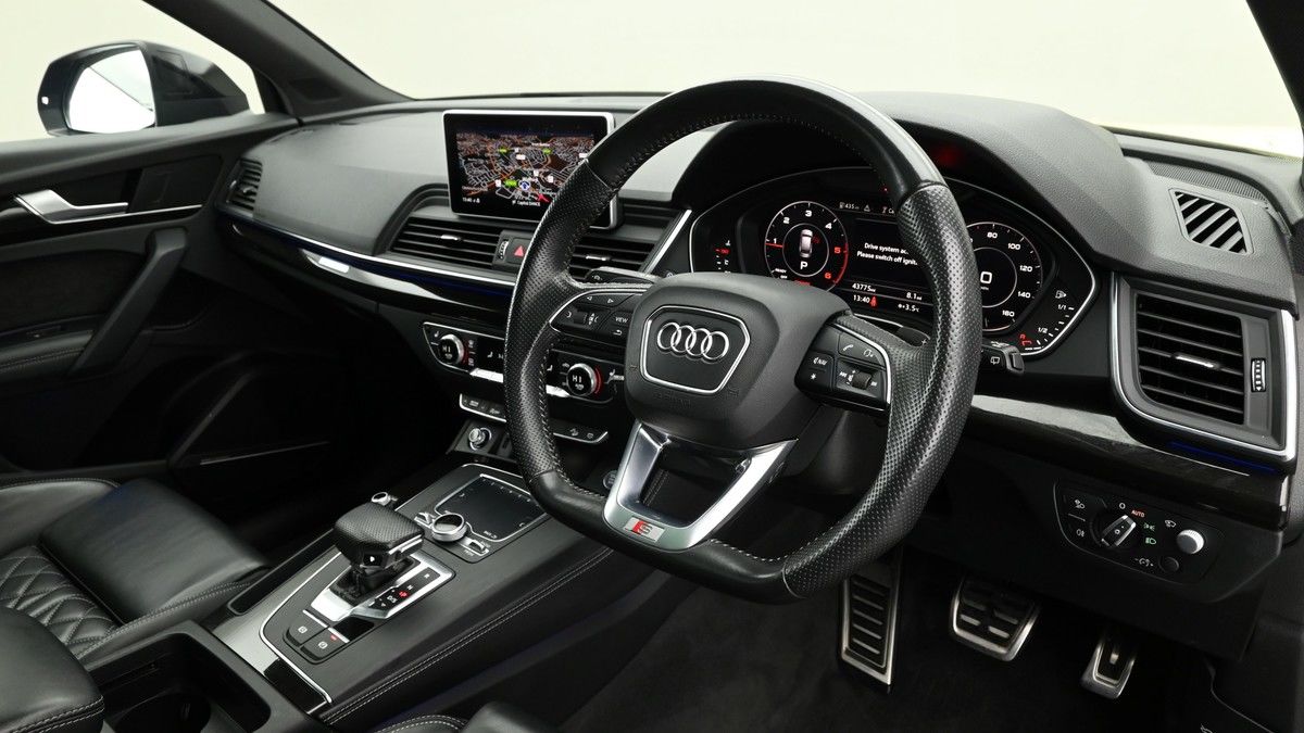 Audi Q5 Image 3