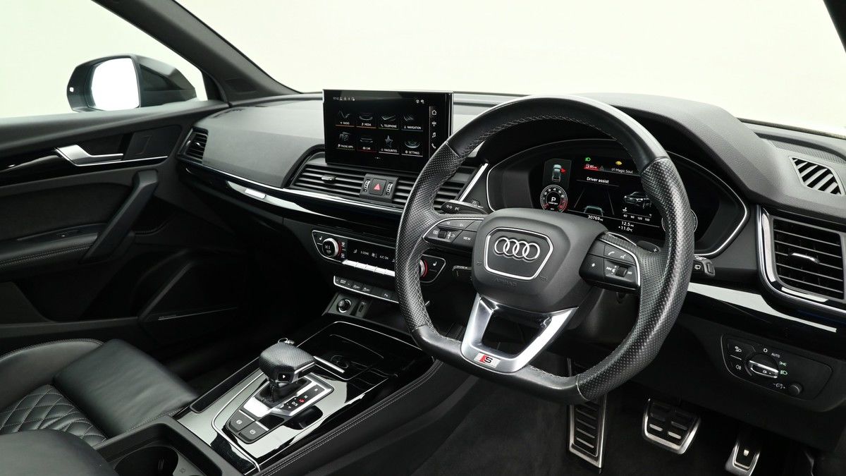 Audi Q5 Image 3