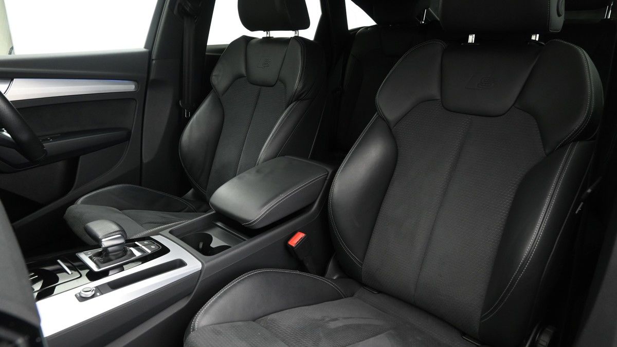 Audi Q5 Image 4