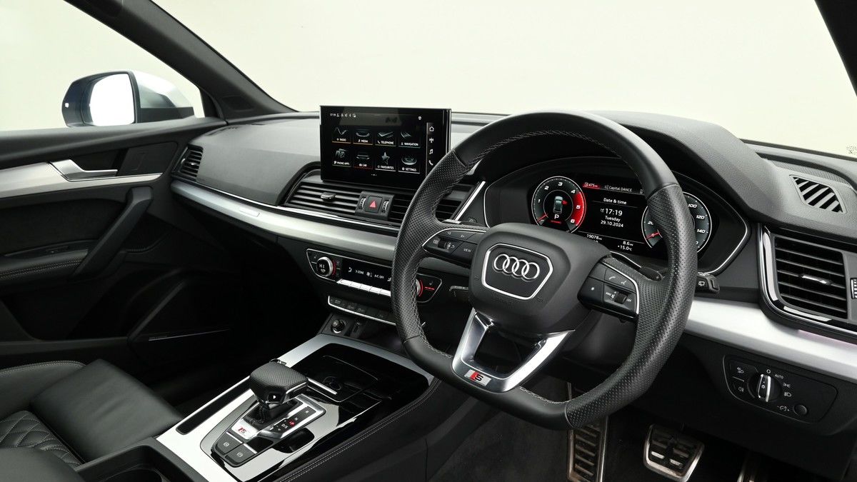 Audi SQ5 Image 3