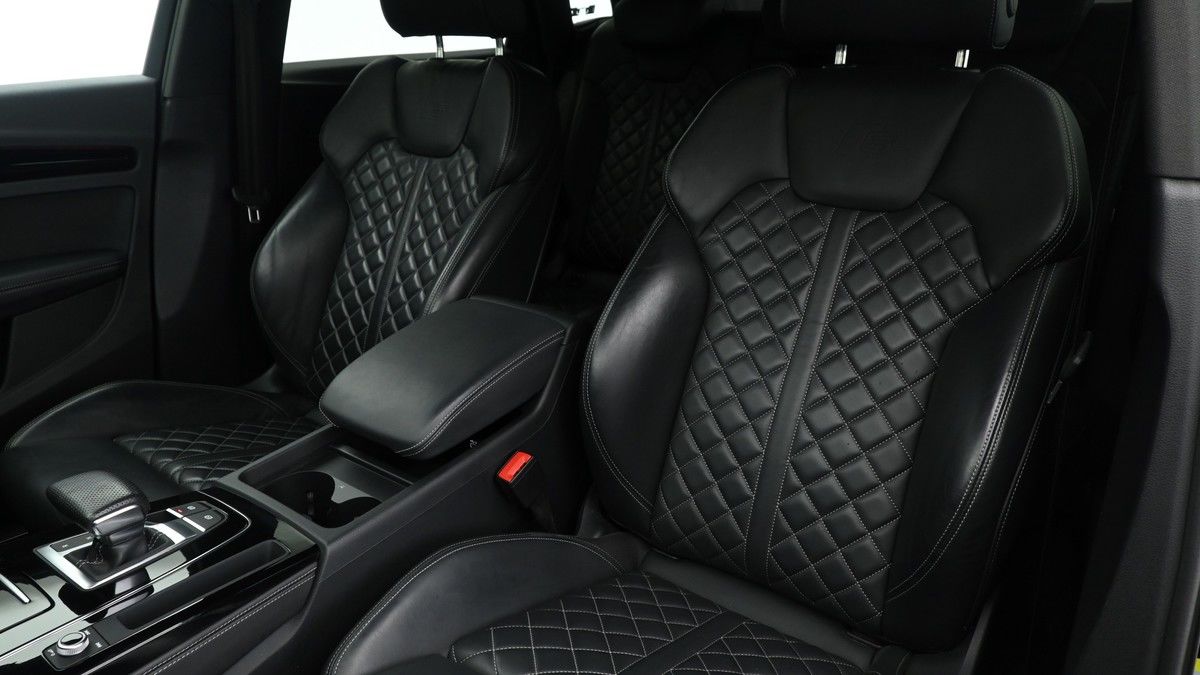 Audi Q5 Image 3