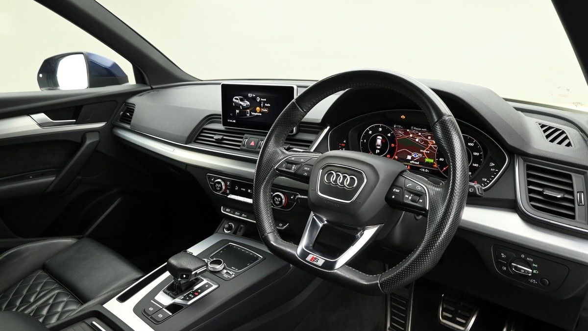 Audi Q5 Image 3