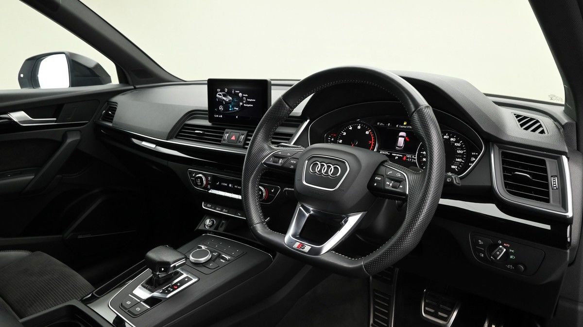 Audi Q5 Image 3